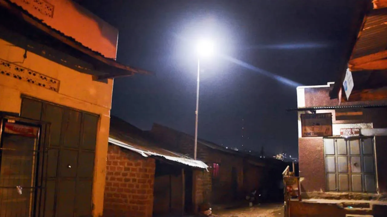Dembe installs solar street lighting in Kampala slum